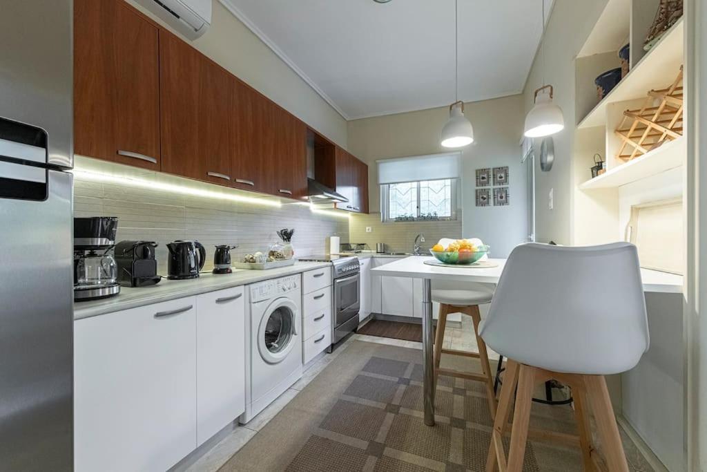 Cosy House Near The Airport And The Beach Pórto Ráfti 外观 照片